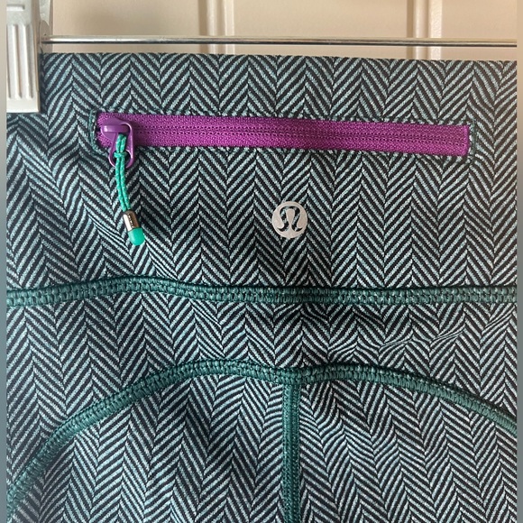 Lululemon Fast and Free Full Length leggings (28) - Picture 3 of 3